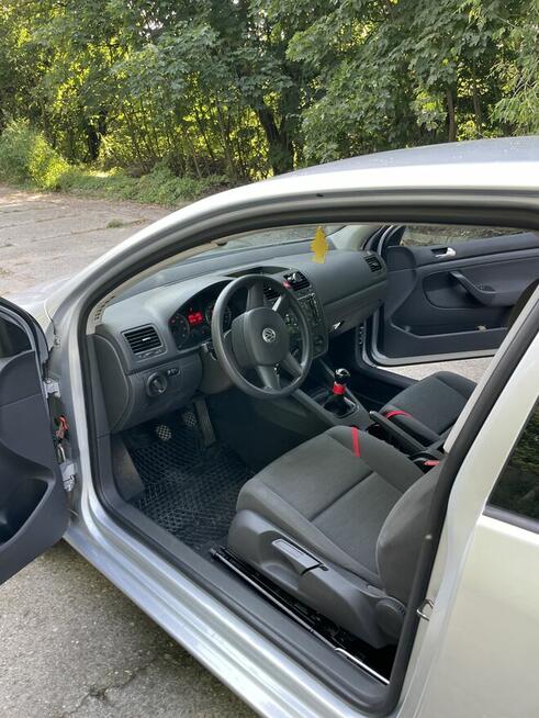 Sprzedam Volkswagena Golfa V, OC wazne do 10.11.2025