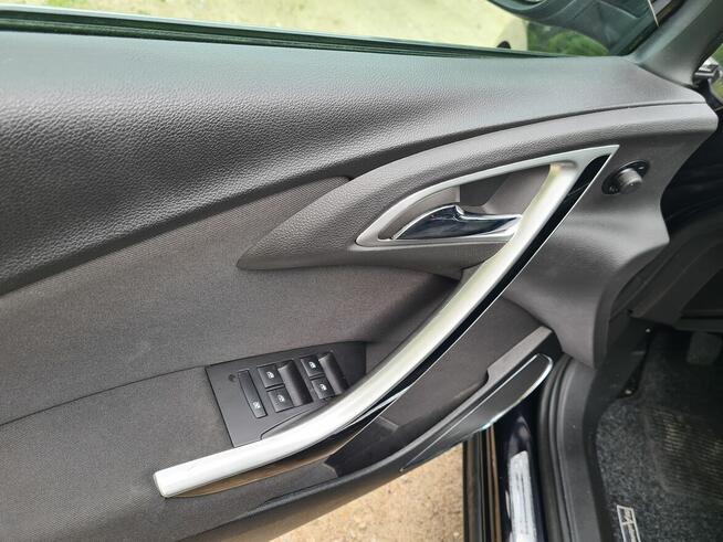 Opel Astra J 1,6 benzyna 180KM Bezwypadkowy