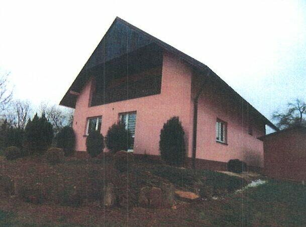 Syndyk sprzeda ½ udziału w nieruchomości w Głowience