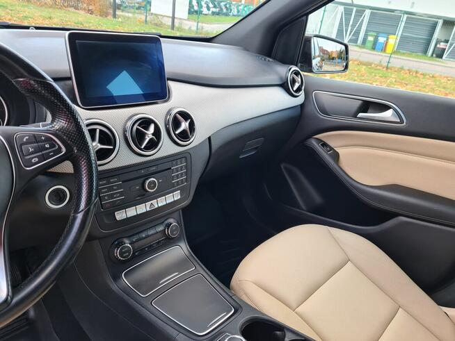 Mercedes B250 4-matic 2,0 benzyna Automat Skóry