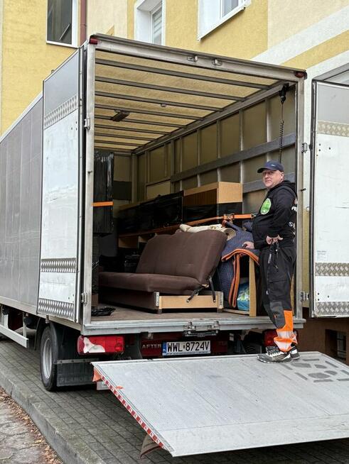 Przeprowadzki Bydgoszcz Transport mebli Taxi bagażowe