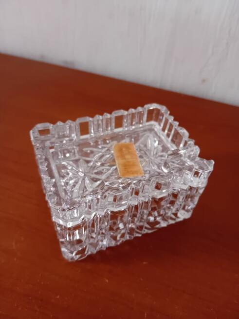 Krysztalowa papierosnica popielniczka