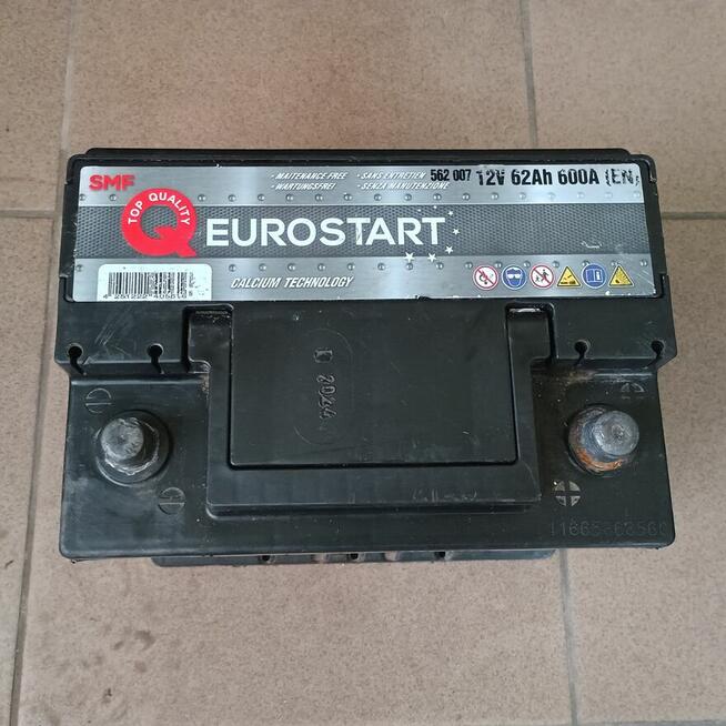 Akumulator EUROSTART 62Ah 600A.