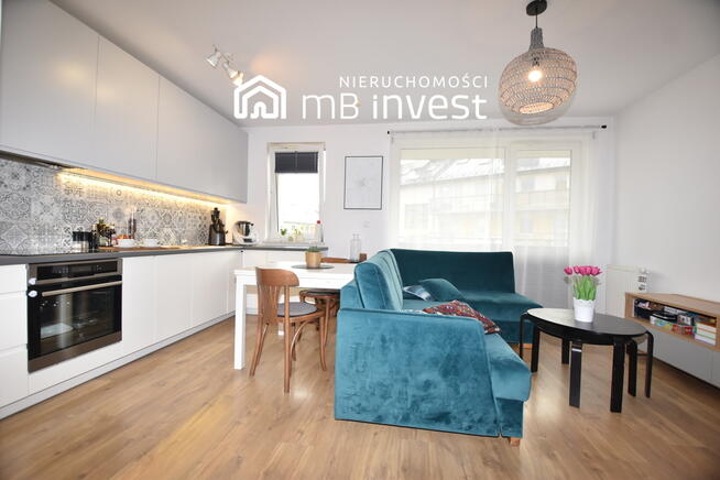 Mieszkanie 2 pokojowe z balkonem-Alfa Park