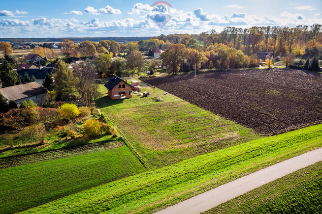 Dom przy Trasie Rowerowej/Puszcza Niepołomicka