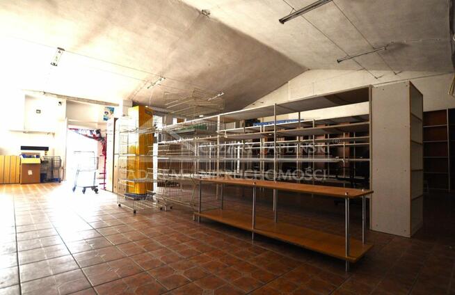 Lokal użytkowy Lublin Dziesiąta, Budowlana