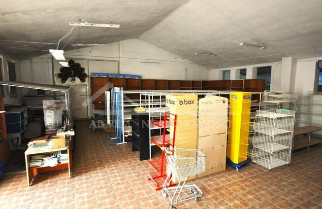 Lokal użytkowy Lublin Dziesiąta, Budowlana