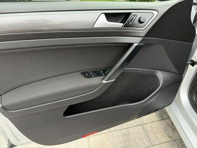 Volkswagen Golf Bardzo zadbana - oryginalny przebieg -