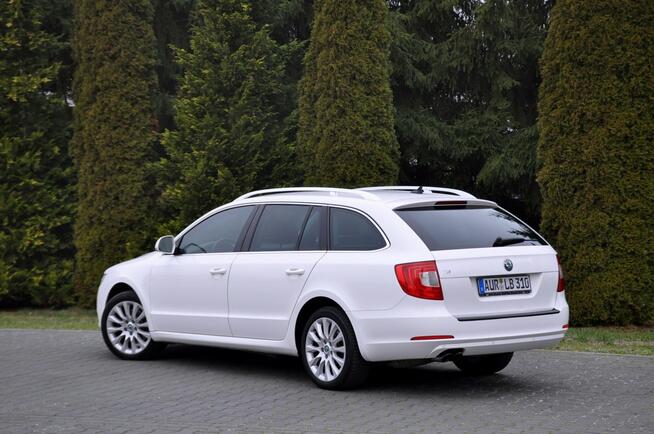 Škoda Superb 2.0TDI(140KM)*Bi-Xenon*Navi*DSG*Skóry*El.Fotele*Chrom*F1*Alu17"ASO