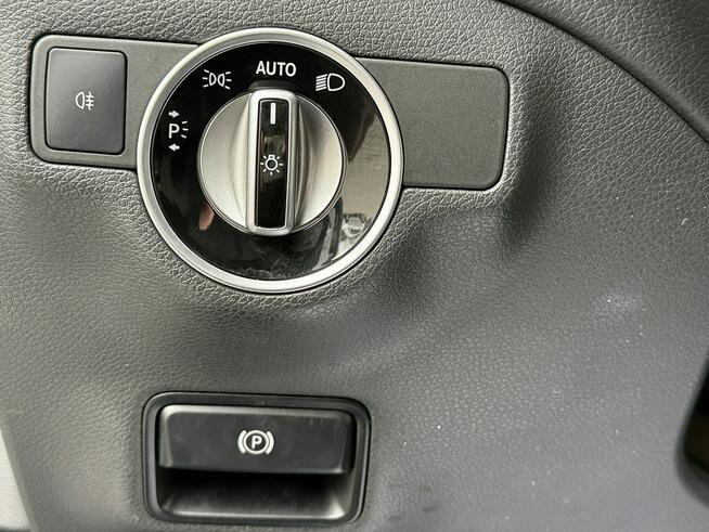 Mercedes GLA 200 1.6i 156KM Navi/Alu17/SerwisASO/PDC/Xenon/Led/Perfekcyjny