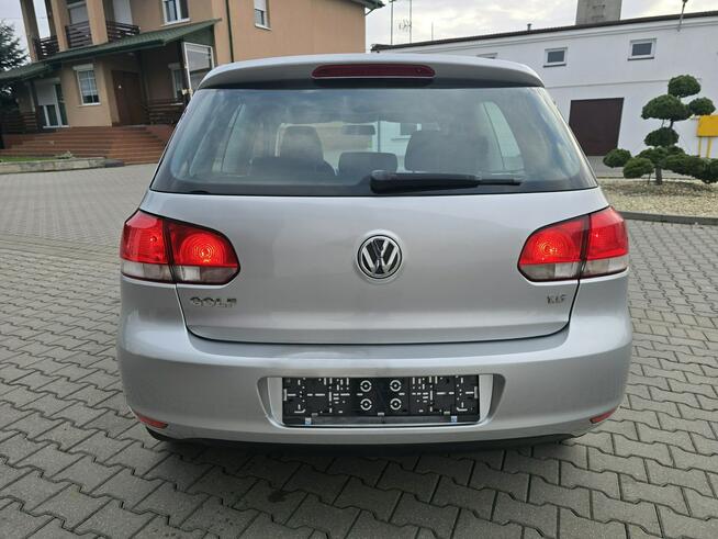 Volkswagen Golf 1,6MPI BENZYNA.Serwis.Klimatyzacja.Podg.Fotele.El.szyby.Centralka.OKAZ