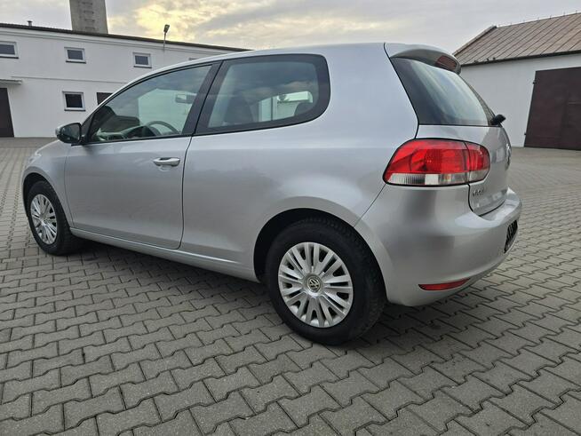 Volkswagen Golf 1,6MPI BENZYNA.Serwis.Klimatyzacja.Podg.Fotele.El.szyby.Centralka.OKAZ