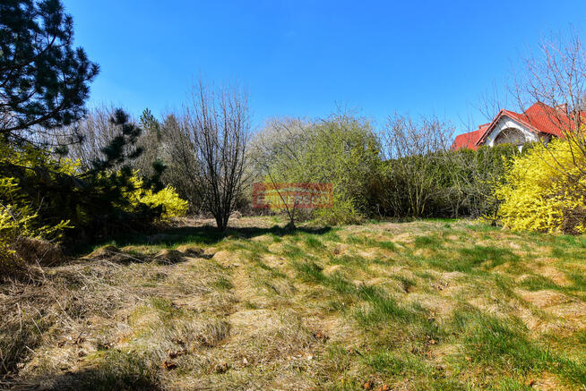 Maszyce-ustawna działka z mediami