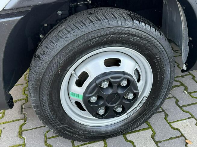 Iveco Daily 35C16 V Kontener Winda 750kg Na Bliźniaku / Bliźniacze Na Gwarancji Fabrycznej