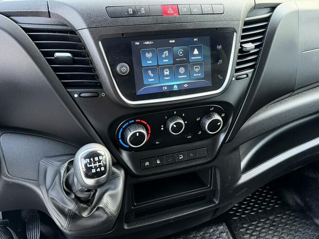 Iveco Daily 35C16 V Kontener Winda 750kg Na Bliźniaku / Bliźniacze Na Gwarancji Fabrycznej