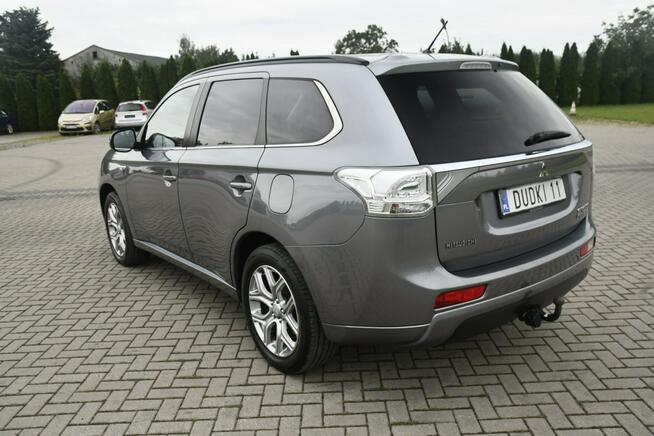 Mitsubishi Outlander 2,0Plug-IN Hybrid. 4x4.Skóry.Navi.Kam.Cof.Hands-Free.Xenony.Automat.Sz