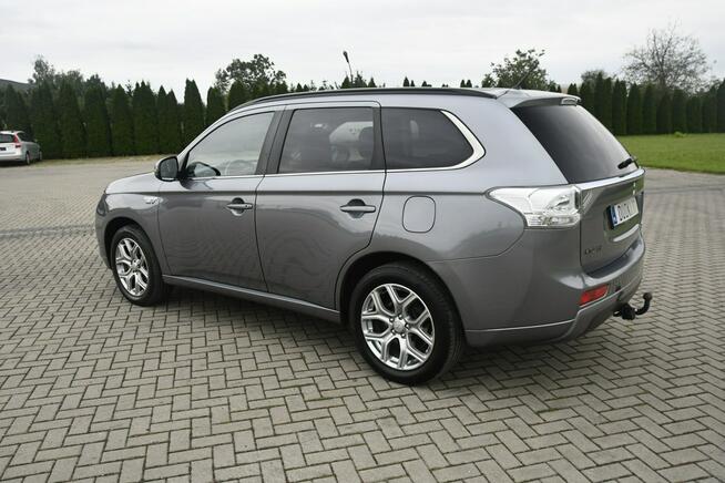 Mitsubishi Outlander 2,0Plug-IN Hybrid. 4x4.Skóry.Navi.Kam.Cof.Hands-Free.Xenony.Automat.Sz