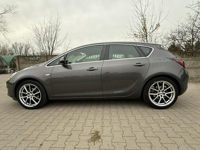 Opel Astra J 1.4T 2010r Cosmo Xenon Skóra Nawigacja Alufelgi Serwis!
