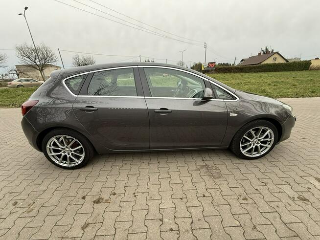 Opel Astra J 1.4T 2010r Cosmo Xenon Skóra Nawigacja Alufelgi Serwis!