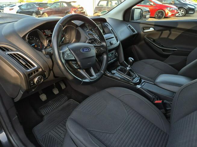 Focus 1.5 benzyna Titanium 150km NAVI grzane fotele ASYSTENT pdc 2015