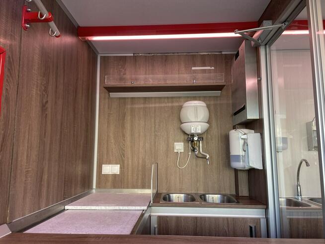 Fiat Ducato Autosklep Gastronomiczny Food Truck Foodtruck sklep W-zasil 2019 BORCO