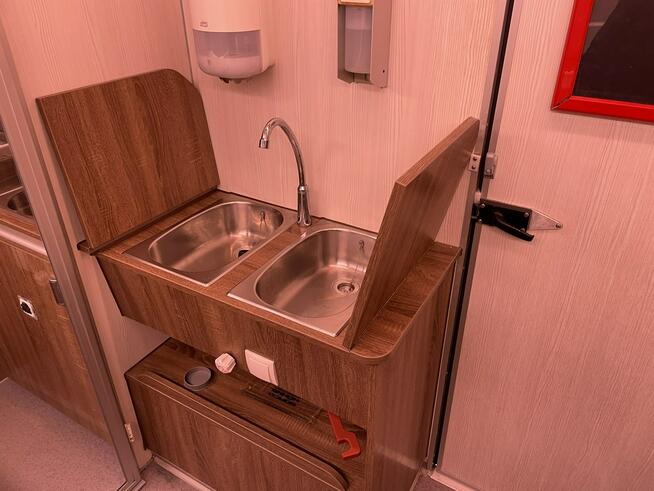 Fiat Ducato Autosklep Gastronomiczny Food Truck Foodtruck sklep W-zasil 2019 BORCO