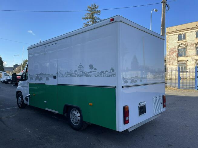 Fiat Ducato Autosklep Gastronomiczny Food Truck Foodtruck sklep W-zasil 2019 BORCO