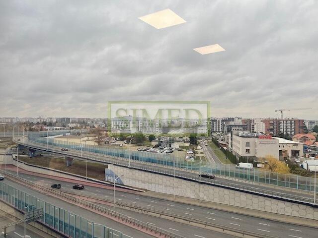 Biuro dostęp 24h , recepcja,w byłej fabryce Włochy