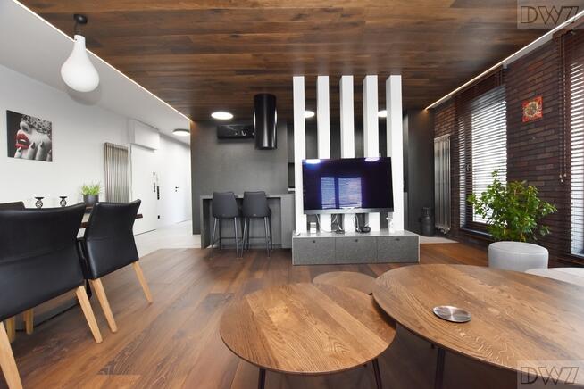 Apartament 82 m2, 3 miejsca postojowe, taras 77 m2