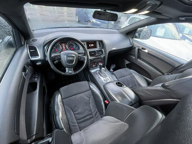 Audi Q7 3,0 D 232KM z hakiem