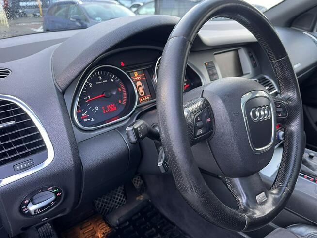 Audi Q7 3,0 D 232KM z hakiem