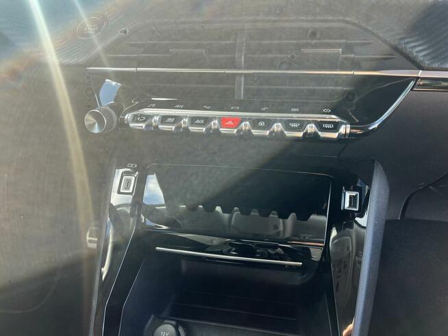 PEUGEOT 2008 II 1.5 BlueHDi 130 Roadtrip EAT8 GC048