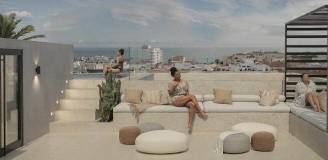 Nowa apartamenty w Torrevieja przy plaży Hiszpania