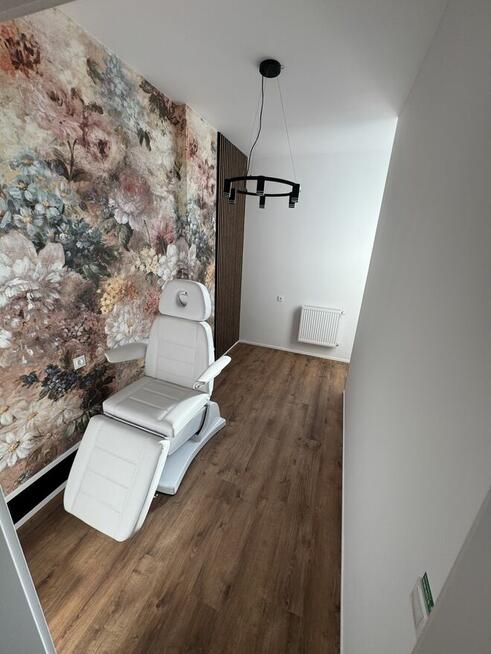 wynajmę gabinet pod kosmetologię