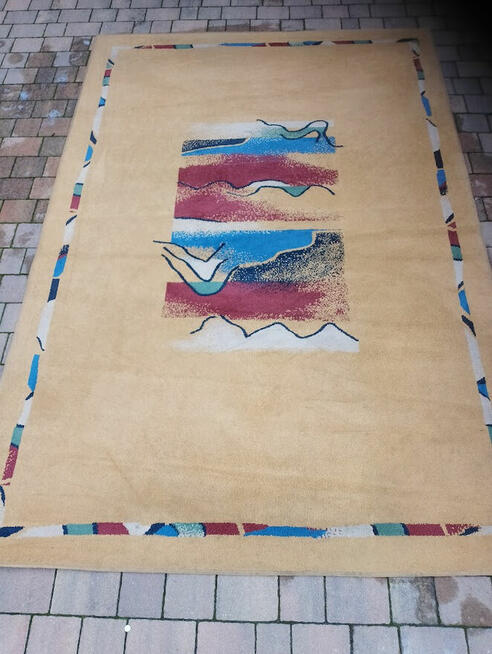 Zestaw trzech dywanów , cena za całość