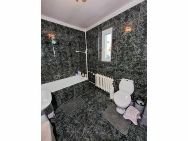 Sprzedam dom z 3 dzialkami