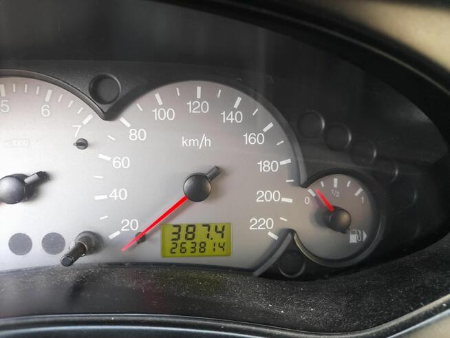 Fajny Ford Focus*2001 r*2,0 Benz*Długi Prz Tech*Moż-Zamiany.