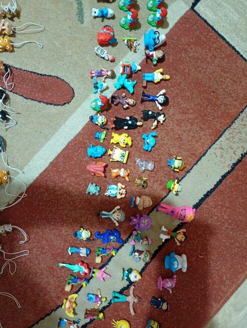 Kinder niespodzianki kolekcję