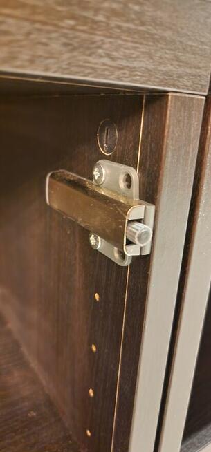 Szafki IKEA Besta - czarny brąz