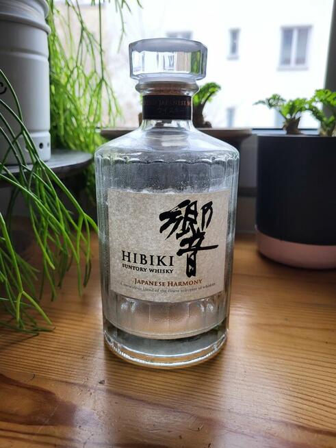 Hibiki Japanese Whisky 0,7l -PUSTA-kolekcjonerska - real fot