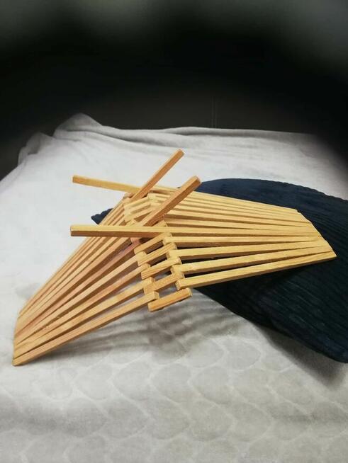 Gazetnik składany drewniany