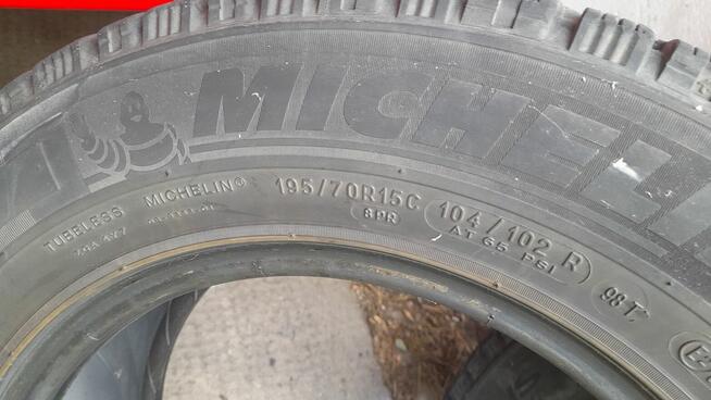 Sprzedam 4 opony zimowe Michelin Agilis Alpin 195/70R 15C