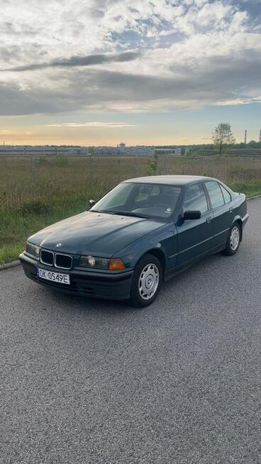 sprzedam bmw e36 sedan 1.6