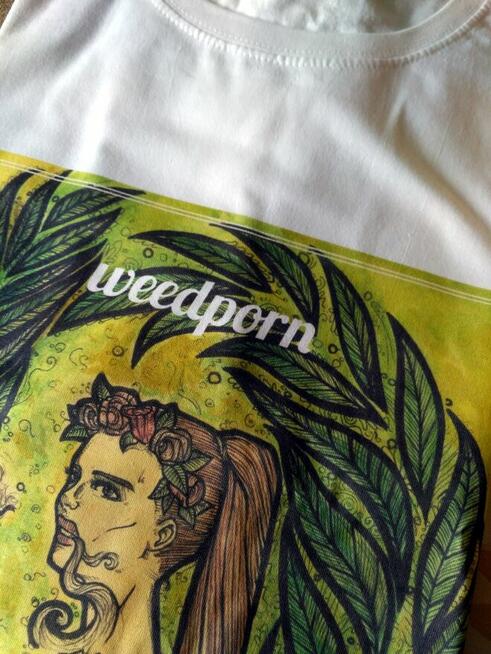 KOSZULKI Z WŁASNYM NADRUKIEM