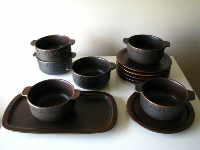 Kamionkowe miseczki z uszkami talerzyki i patera – tacka