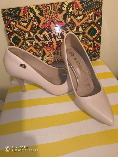 Sprzedam skórzana buty damskie roz.36