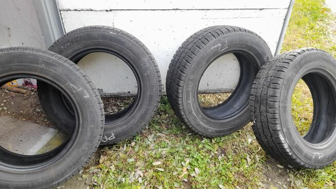 Sprzedam 4 opony zimowe Michelin Agilis Alpin 195/70R 15C