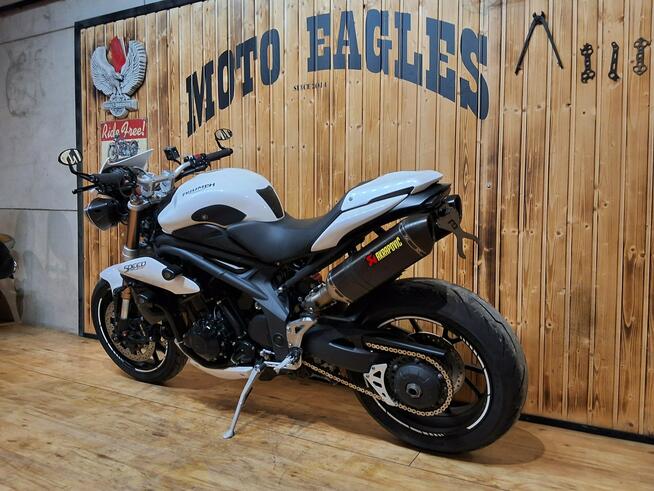 Triumph Street Triple Triumph street triple 1050 NAKED dobry moment i 2x akrapovic, chip