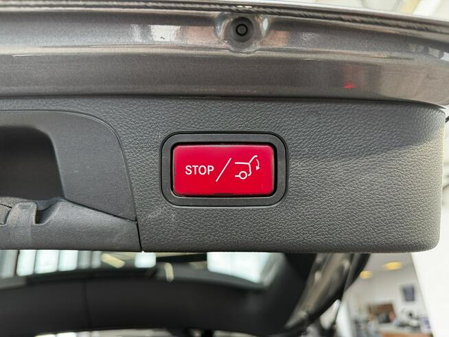 Mercedes GLC 300 e 2.0 hybrid 313KM automat 4matic 2022 r., salon PL, I właściciel, VAT