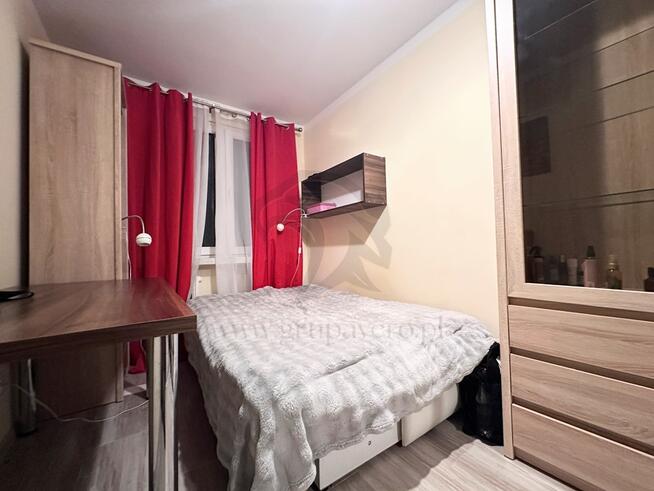 Drodzy Państwo, witamy w naszym skromnym studiu TV